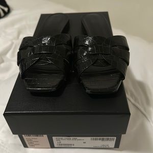 Saint Laurent Tribute Slide